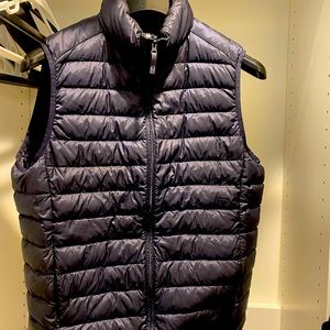 Uniqlo MEN ULTRA LIGHT DOWN VEST - Navy